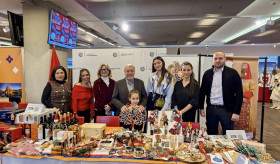Լեհաստանում Հայաստանի դեսպանությունը մասնակցել է &laquo;SHOM&raquo; ասոցիացիայի կողմից կազմակերպվող ամենամյա միջազգային բարեգործական տոնավաճառին