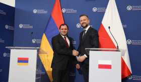 The Minister of Defense of Armenia and the Deputy Prime Minister and Minister of National Defense of Poland delivered a joint statement for the press