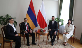The RA Minister of Defense's one-on-one meeting with the Deputy Prime Minister and Minister of National Defense of the RP