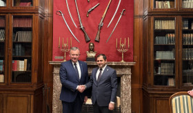 ՀՀ պաշտպանության նախարարի պաշտոնական այցը Լեհաստան եզրափակվել է Լեհաստանի ազգային պաշտպանության նախարարության պետական քարտուղարի հետ հանդիպում-ընթրիքով