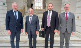 Լեհաստանի Հանրապետությունում Հայաստանի Հանրապետության արտակարգ և լիազոր դեսպան Ալեքսանդր Արզումանյանը այցելեց Վարշավայի տեխնոլոգիական համալսարան